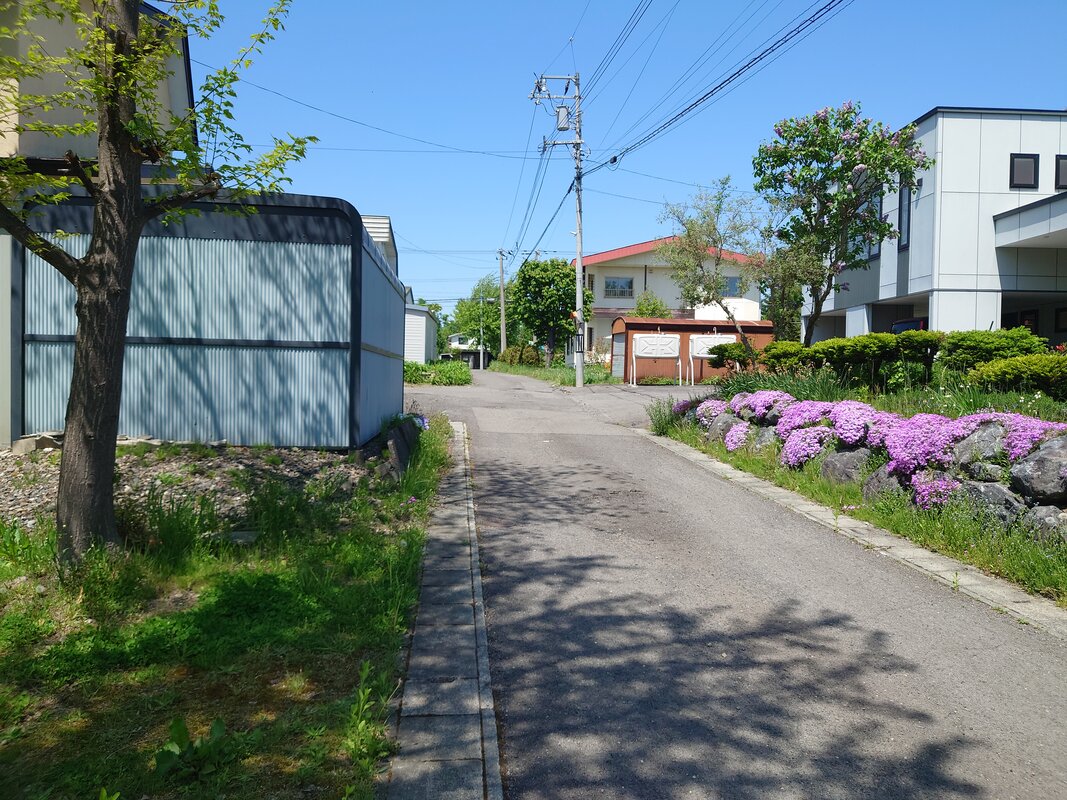 前面道路幅員：4.00ｍ（位置指定道路）