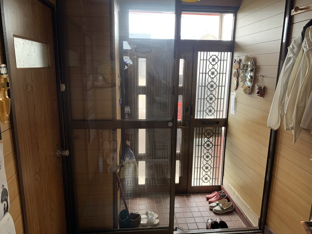 玄関
