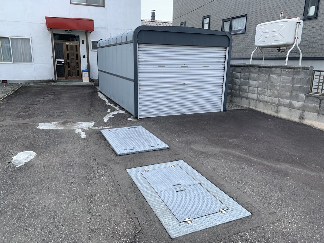 車庫あり、駐車台数確保できます