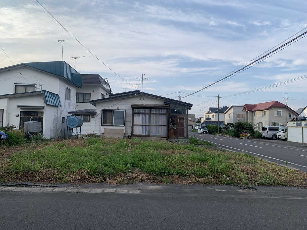 南東間口11.77ｍ