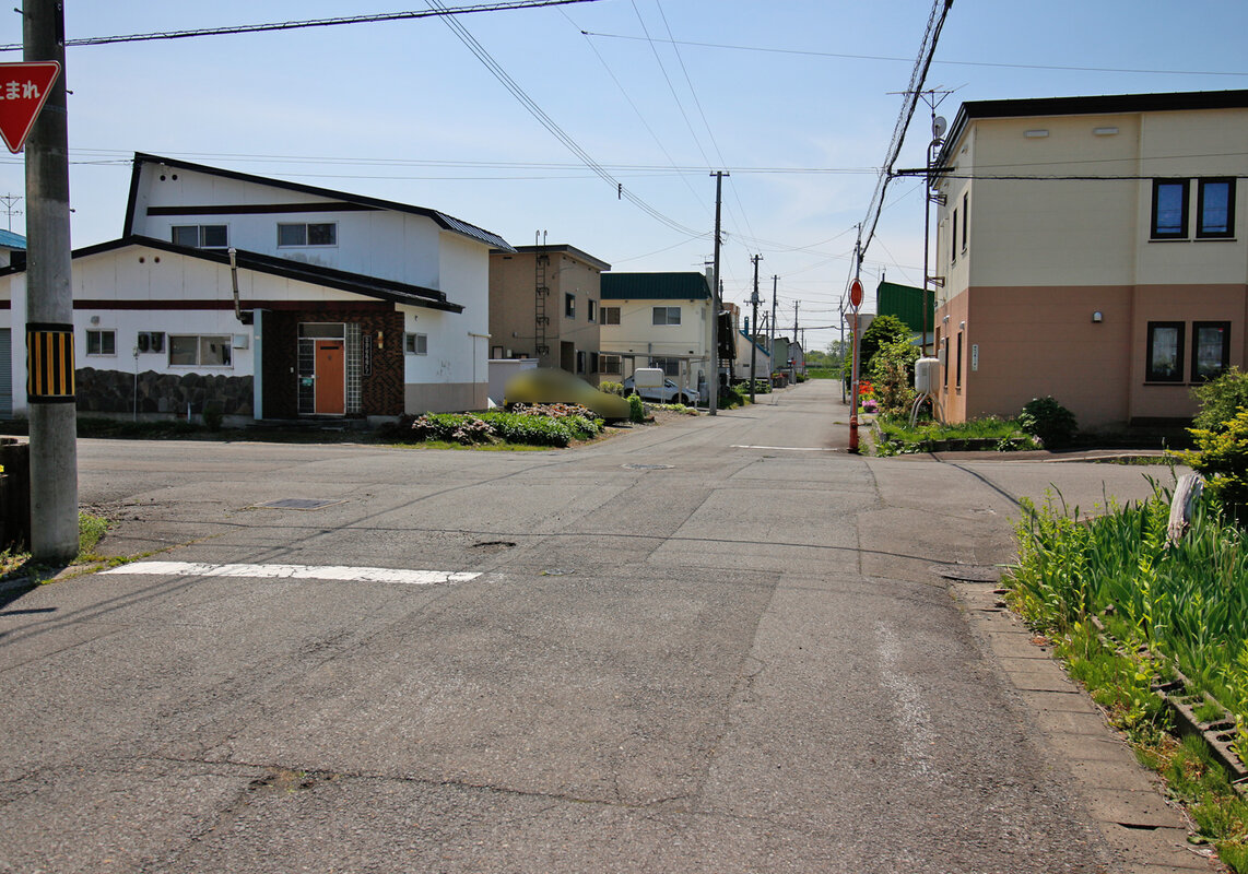 角地：3.00ｍ（隅切り）交差点