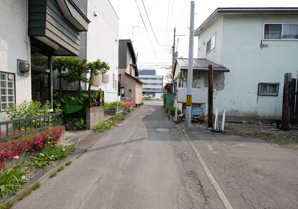 前面道路　（位置指定道路：指定幅員4ｍ）