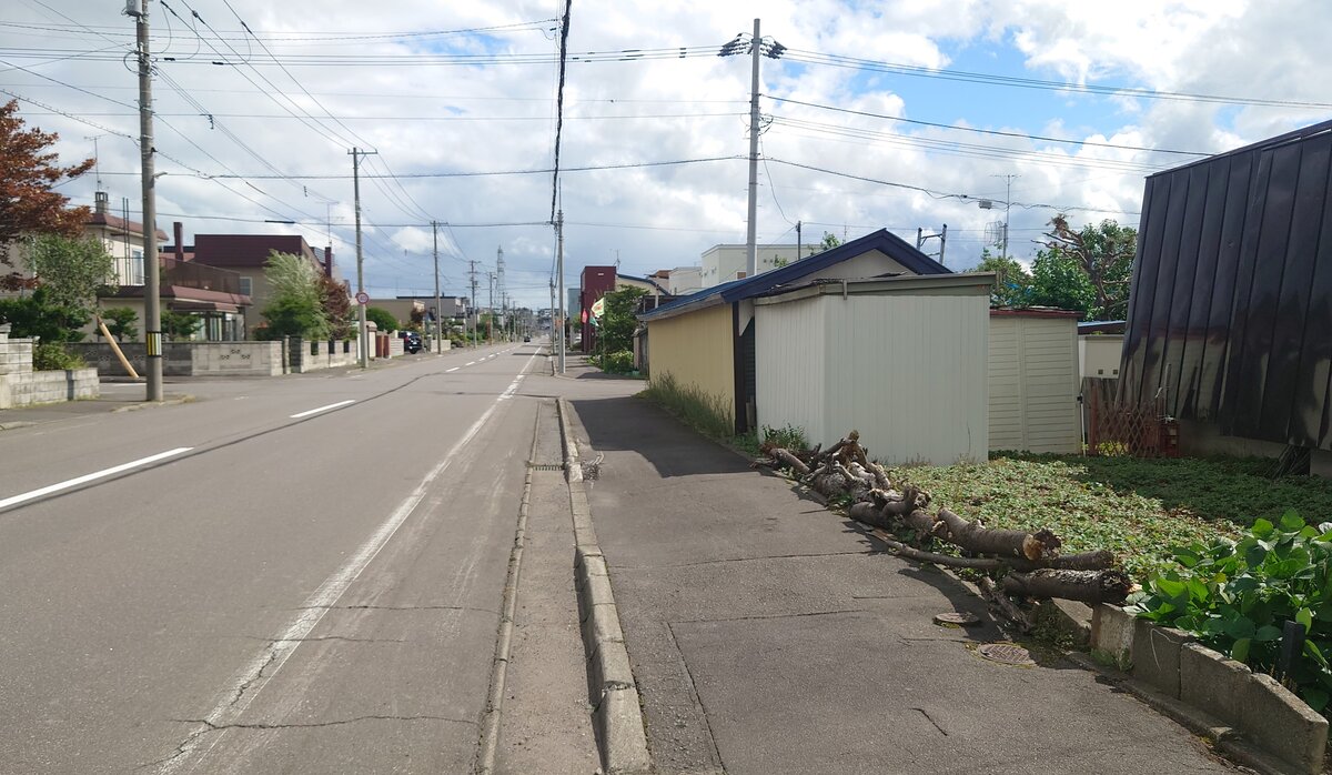前面道路幅員：12.63m