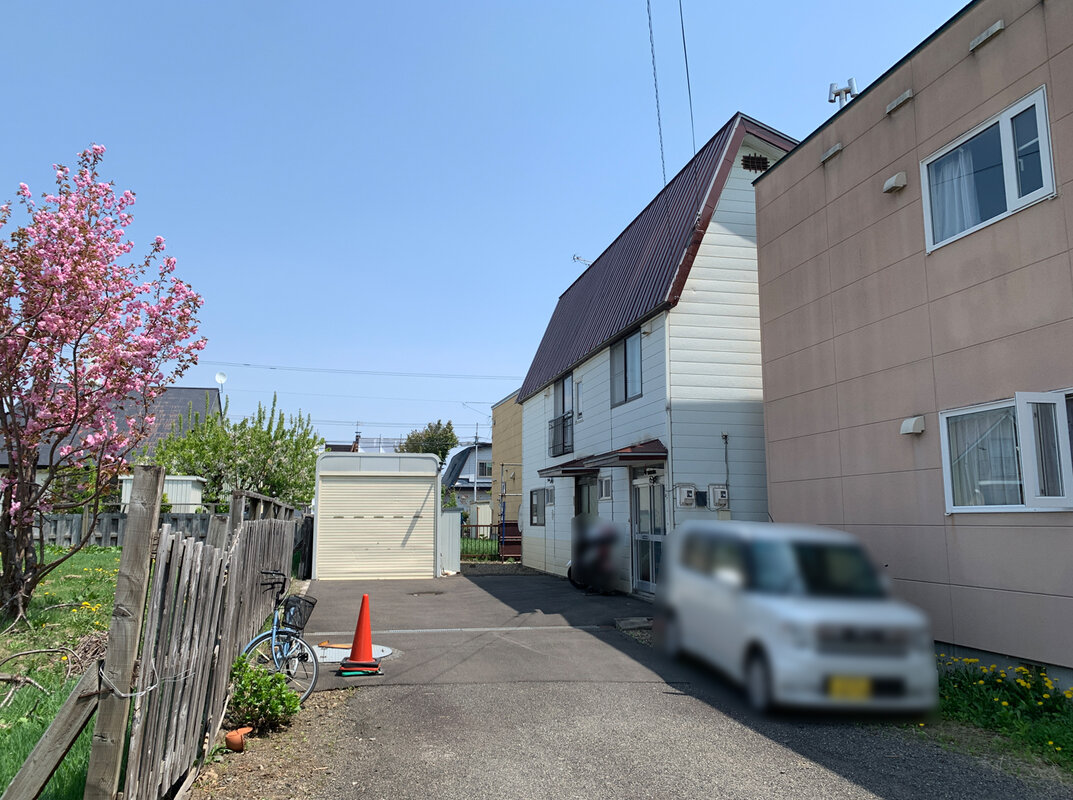 通路用紙部分の旗竿地