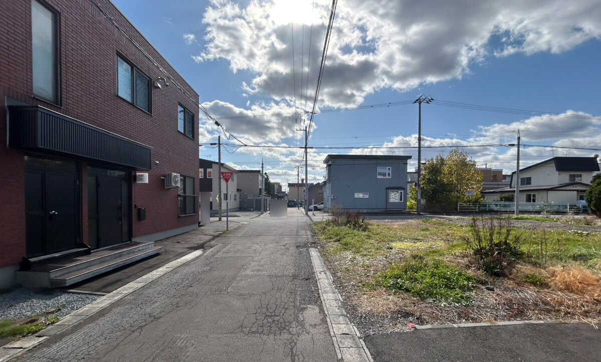 前面道路幅員6.00ｍ（東側）