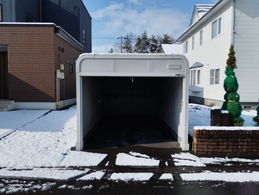 外構整備・車庫・物置付