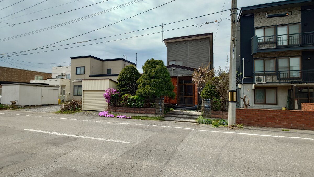 南東向き