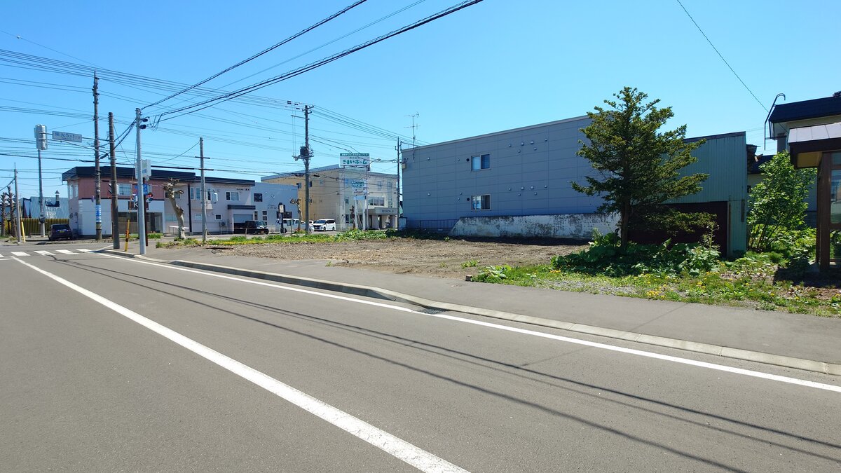 角地・隅切り5.00ｍ　間口23.477ｍ～23.478ｍ