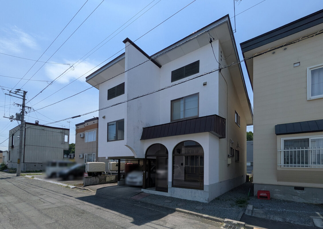 北東側間口