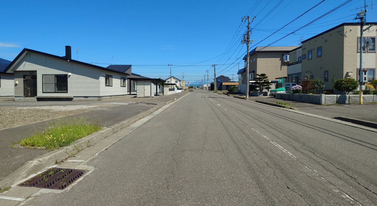 南側　幅員15.00ｍ
