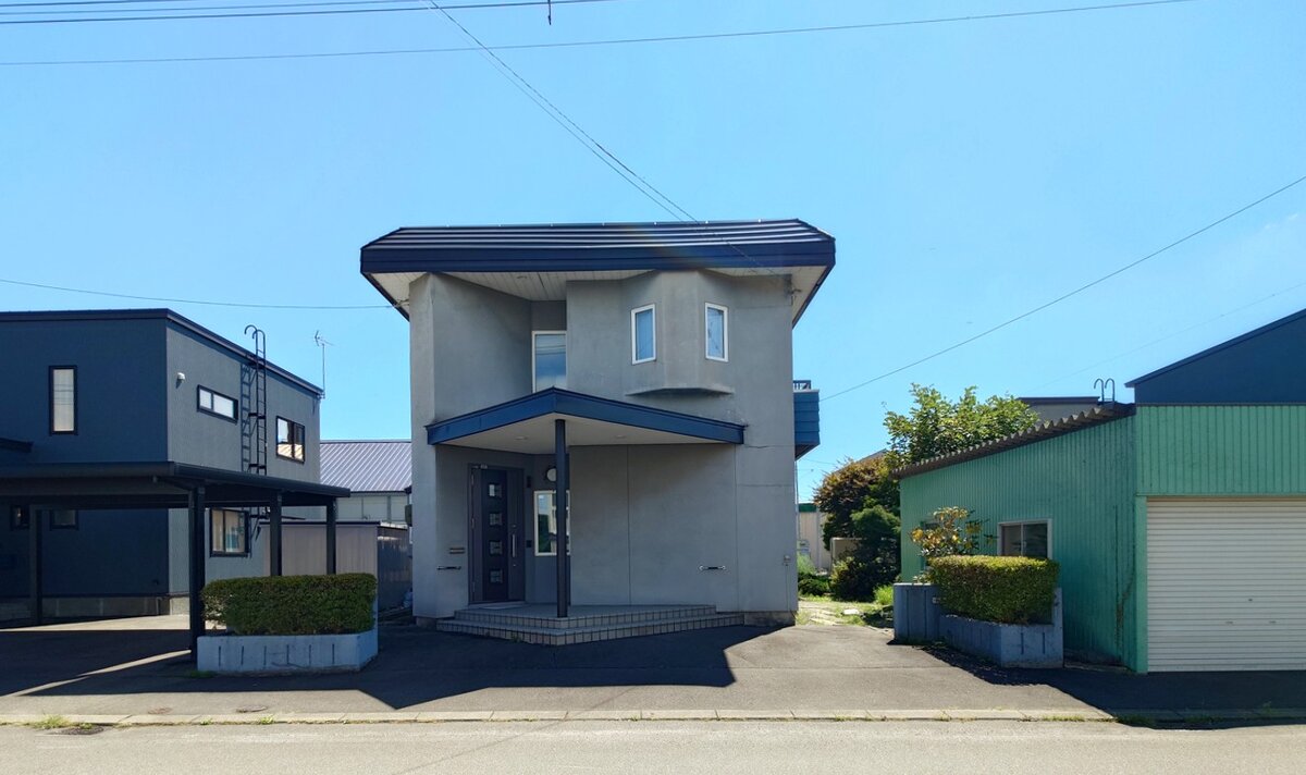外観　北西向き