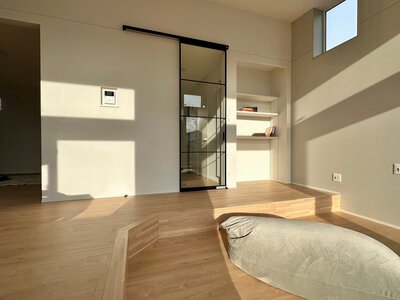 st_UR3_mg_016.jpg