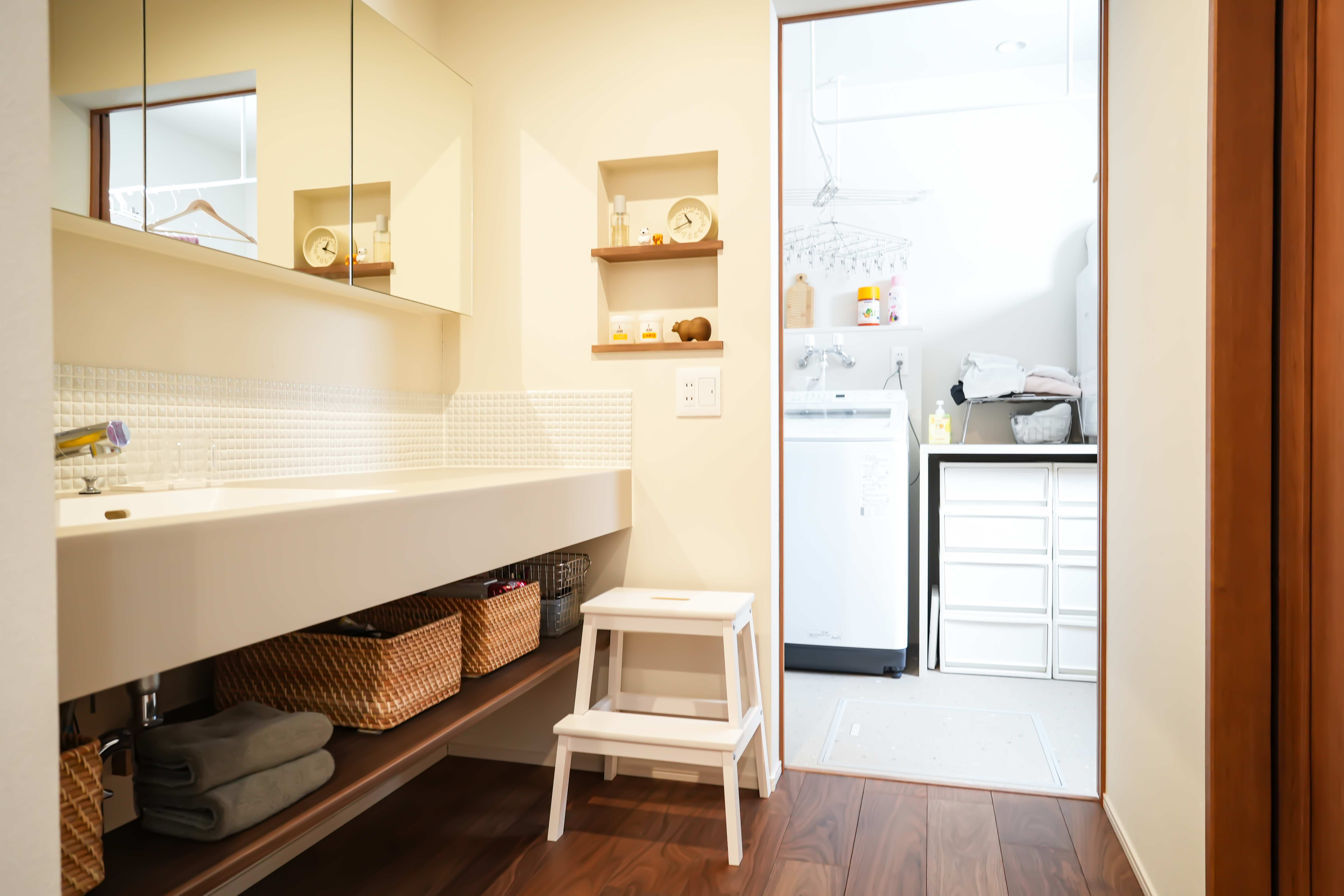 造作の洗面スペース