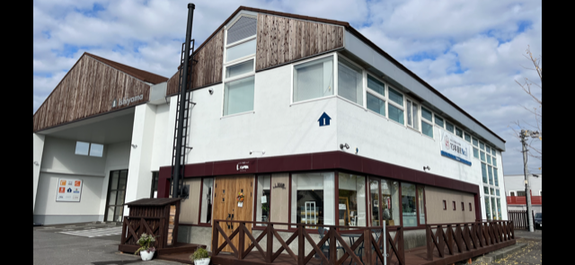 石山工務店の社屋