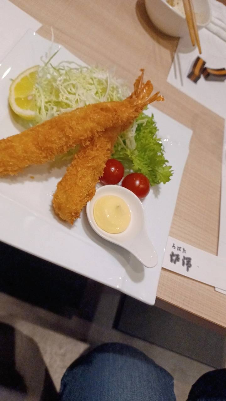 肌寒いですね