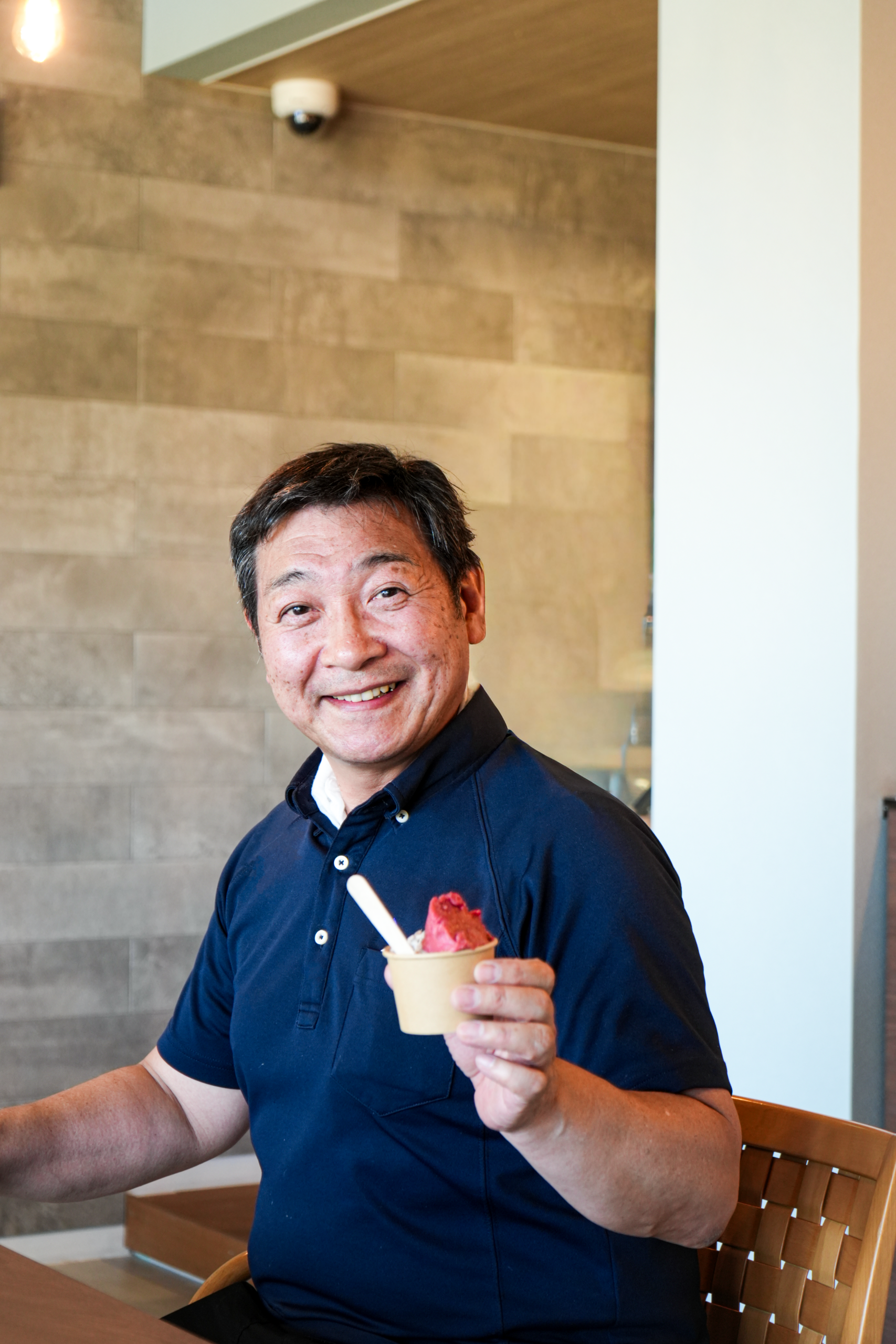 中里部長の笑顔の写真